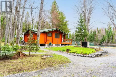 1041 Crockford Lane South Bracebridge ON P1L 1X3