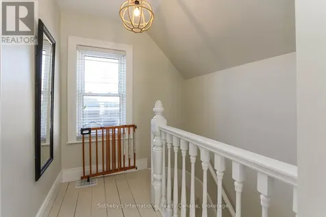 41 Market Street Collingwood ON L9Y 3M5