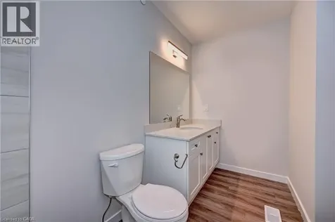 118 Gravel Ridge Trail Kitchener ON N2E 0B8