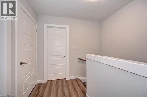 118 Gravel Ridge Trail Kitchener ON N2E 0B8