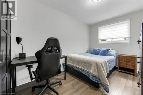 3 Glen Vista Drive Hamilton ON L8K 6L6