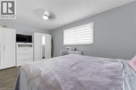 3 Glen Vista Drive Hamilton ON L8K 6L6