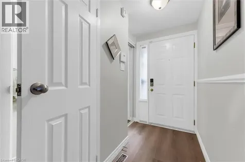 3 Glen Vista Drive Hamilton ON L8K 6L6
