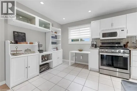 3 Glen Vista Drive Hamilton ON L8K 6L6