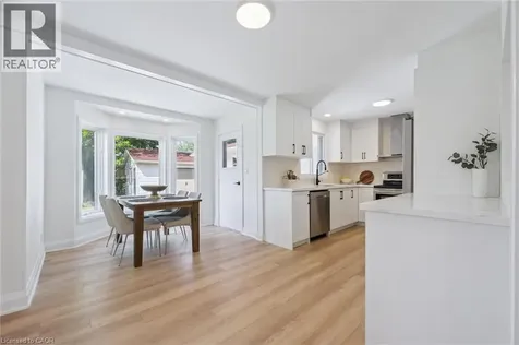 299 Dale Crescent Waterloo ON N2J 3Y4