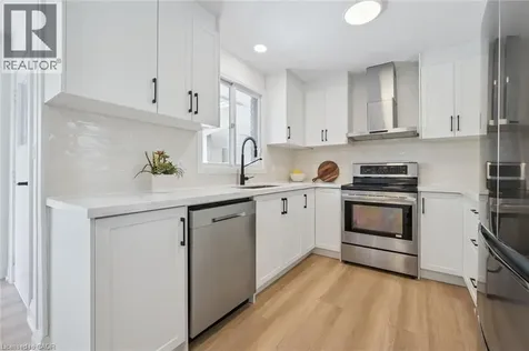 299 Dale Crescent Waterloo ON N2J 3Y4