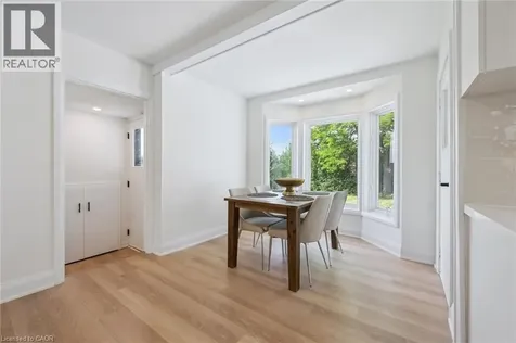 299 Dale Crescent Waterloo ON N2J 3Y4