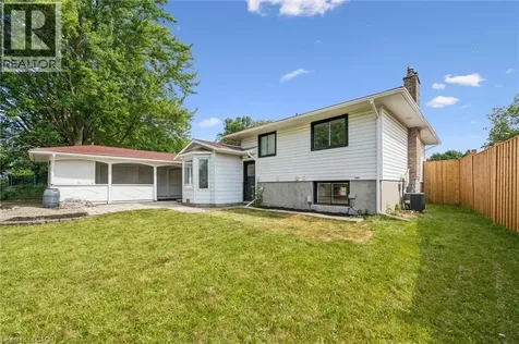 299 Dale Crescent Waterloo ON N2J 3Y4
