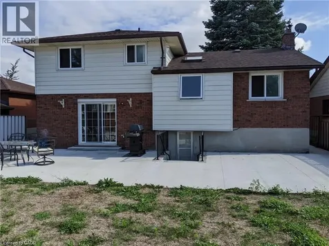 84 Amherst Drive Kitchener ON N2P 1C9