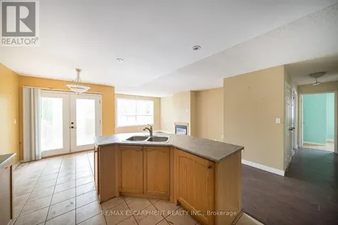 23 Stowe Terrace Brantford ON N3T 6P4