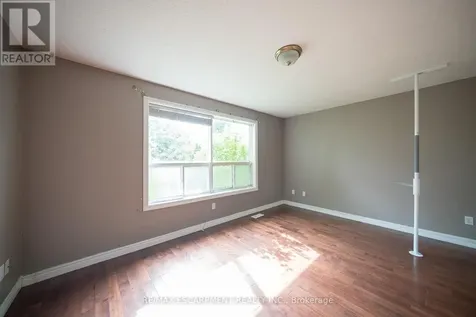 23 Stowe Terrace Brantford ON N3T 6P4