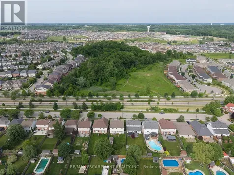 23 Stowe Terrace Brantford ON N3T 6P4
