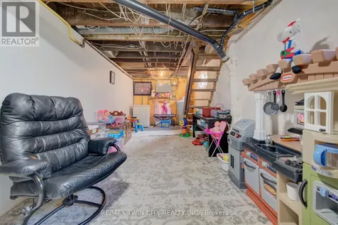 106 Sydenham Street Brantford ON N3R 3Y6