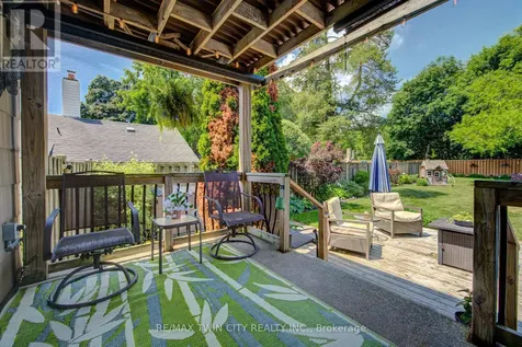 106 Sydenham Street Brantford ON N3R 3Y6