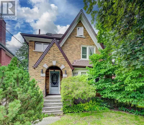 227 Lydia Street Waterloo ON N2H 1W4