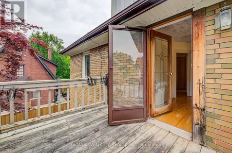 227 Lydia Street Waterloo ON N2H 1W4