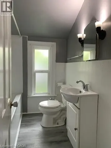 4157 Robert Street North Back Street Petrolia ON N0N 1R0