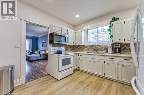 2 Brunswick Street Brantford ON N3T 1E7