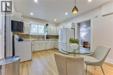 2 Brunswick Street Brantford ON N3T 1E7