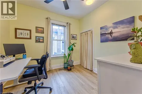 2 Brunswick Street Brantford ON N3T 1E7