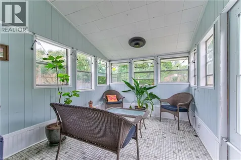 2 Brunswick Street Brantford ON N3T 1E7