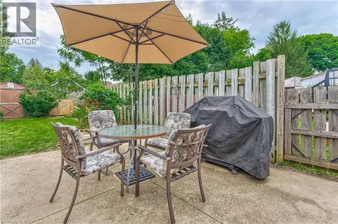 2 Brunswick Street Brantford ON N3T 1E7