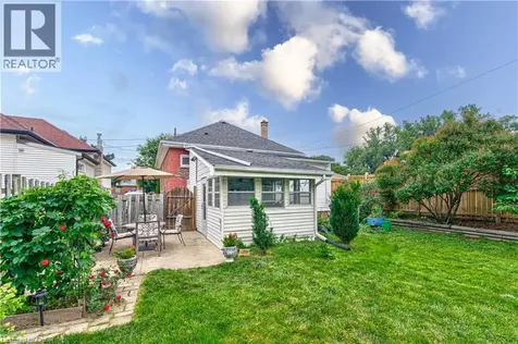 2 Brunswick Street Brantford ON N3T 1E7