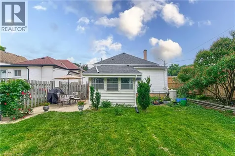 2 Brunswick Street Brantford ON N3T 1E7