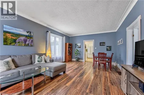 2 Brunswick Street Brantford ON N3T 1E7