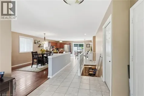 34 Brooklyn Avenue Brantford ON N3T 1B4