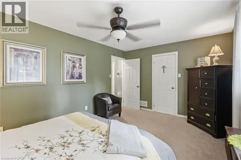 34 Brooklyn Avenue Brantford ON N3T 1B4