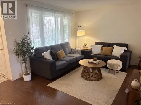 279 Sandowne Drive Waterloo ON N2K 2C1