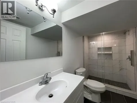 45 Endfield Avenue Hamilton ON L8T 2L3
