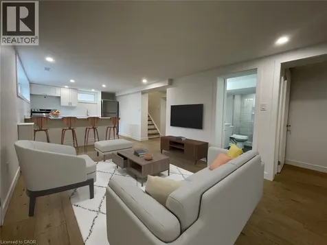 45 Endfield Avenue Hamilton ON L8T 2L3