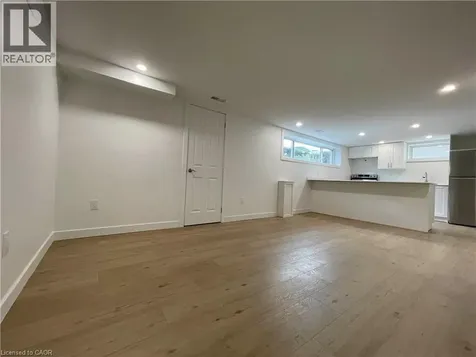 45 Endfield Avenue Hamilton ON L8T 2L3