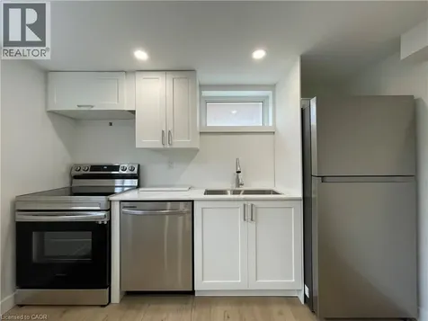 45 Endfield Avenue Hamilton ON L8T 2L3