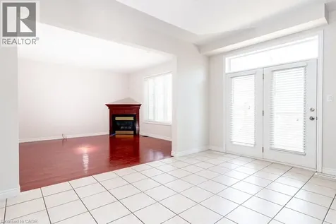39 Naomi Court Ancaster ON L9G 5E4