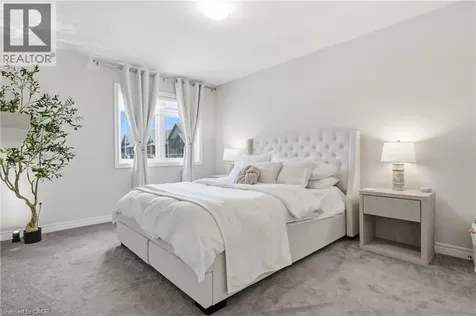19 Picardy Drive Stoney Creek ON L8J 0M7