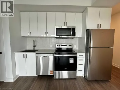 2782 Barton Street East Hamilton ON L8E 2J8