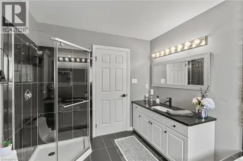 5991 Andrea Drive Niagara Falls ON L2H 2Z9