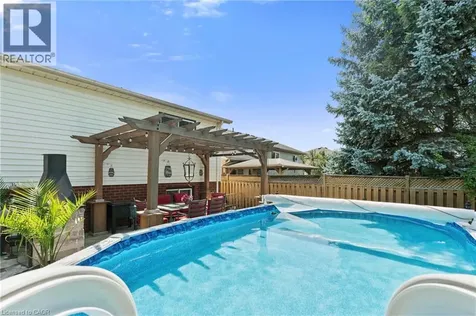 5991 Andrea Drive Niagara Falls ON L2H 2Z9