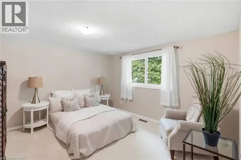69 Fairway Drive Hamilton ON L8K 5L6