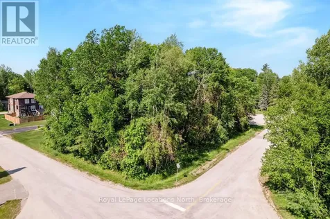 7 Smallman Drive Wasaga Beach ON L9Z 1L1