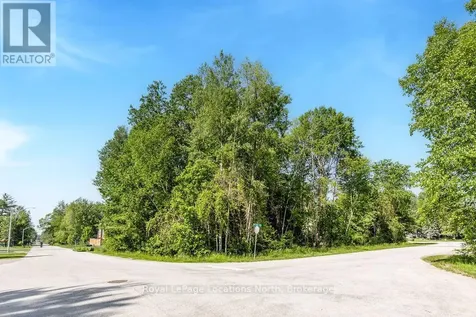 7 Smallman Drive Wasaga Beach ON L9Z 1L1