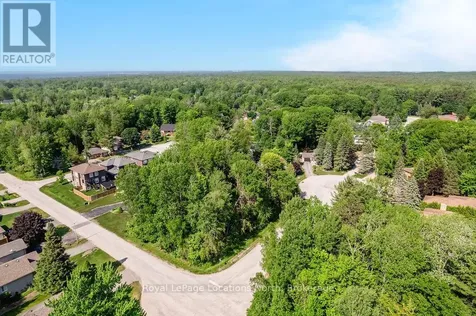 7 Smallman Drive Wasaga Beach ON L9Z 1L1