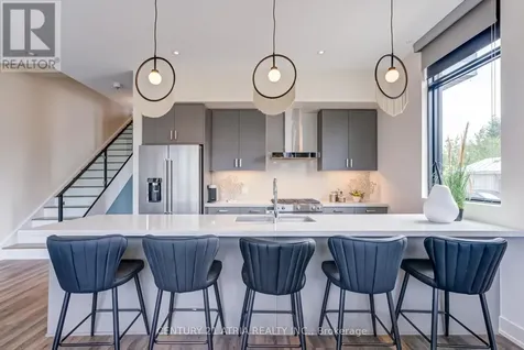 3589 Riva Avenue Innisfil ON L9S 0L5