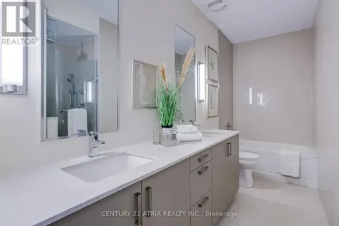 3589 Riva Avenue Innisfil ON L9S 0L5