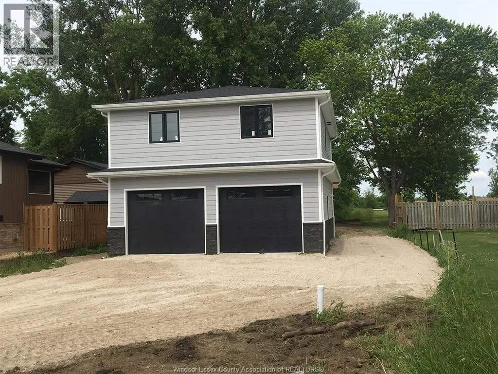 2496 Front Road Lasalle ON N9J 2C4