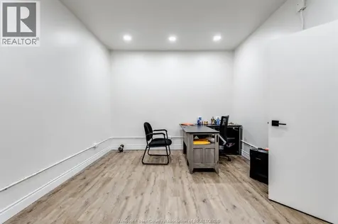 3147 Tecumseh Road East Windsor ON N8W 1G9