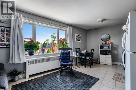 3147 Tecumseh Road East Windsor ON N8W 1G9